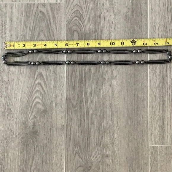 Beautiful Opera length ( on the bust or below) multi strand hematite necklace - Picture 4 of 4